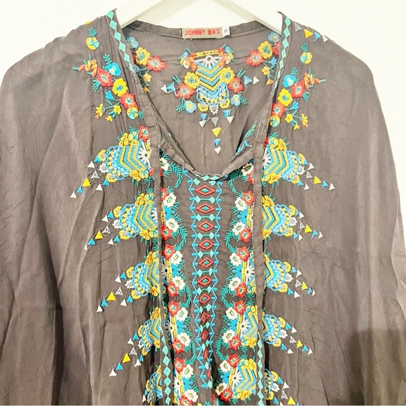 Johnny Was Embroidered Poncho Top Blouse Size Small S - Picture 5 of 6